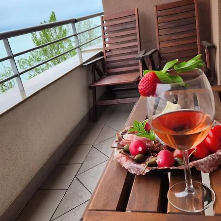Vitorlas Panorama Wellness Apartman Club 218 * Siófok